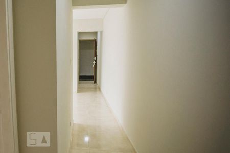 Corredor de apartamento para alugar com 2 quartos, 59m² em Bosque da Saúde, São Paulo