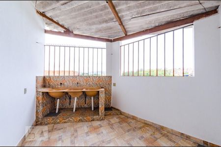 Casa para alugar com 100m², 2 quartos e sem vaga Casa para alugar com 100m², 2 quartos e sem vagaÁrea de Serviço