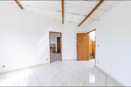Sala de casa para alugar com 2 quartos, 100m² em Nova Gameleira, Belo Horizonte
