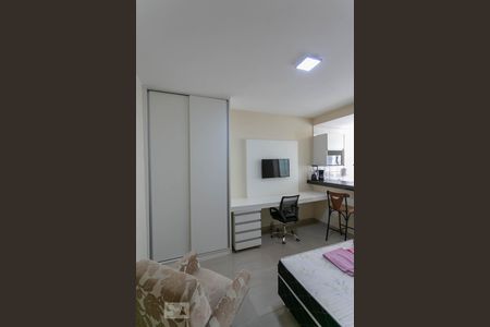 Quarto de kitnet/studio para alugar com 1 quarto, 28m² em Paquetá, Belo Horizonte