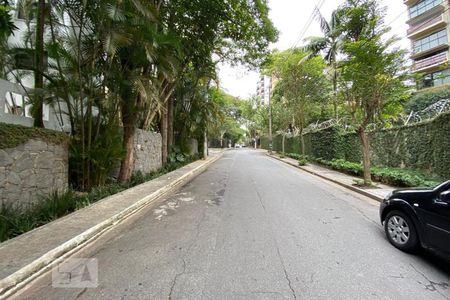 Apartamento para alugar com 250m², 4 quartos e 4 vagasVista da Rua