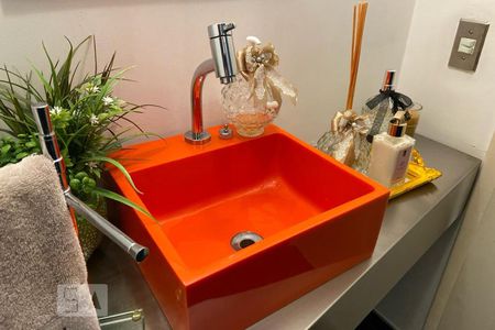 Apartamento para alugar com 250m², 4 quartos e 4 vagasBanheiro - Torneira