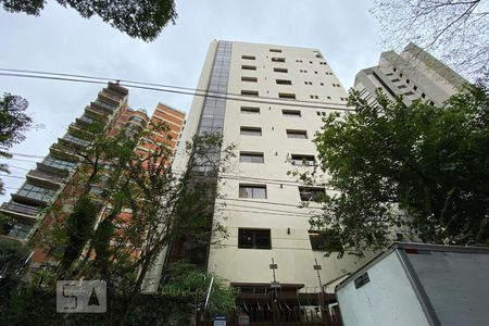 Apartamento para alugar com 250m², 4 quartos e 4 vagasFachada