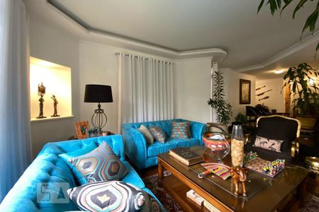 Sala de apartamento para alugar com 4 quartos, 250m² em Vila Morumbi, São Paulo