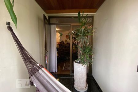 Apartamento para alugar com 250m², 4 quartos e 4 vagasSacada