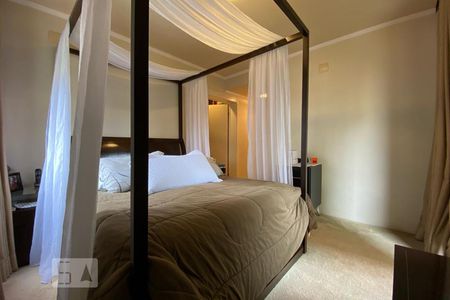 Apartamento para alugar com 250m², 4 quartos e 4 vagasSuíte 1