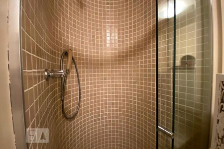 Apartamento para alugar com 250m², 4 quartos e 4 vagasBanheiro