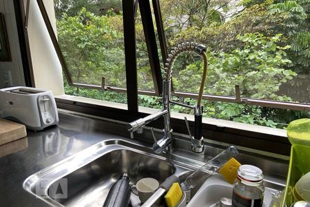 Apartamento para alugar com 250m², 4 quartos e 4 vagasCozinha - Torneira