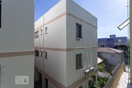 Vista da Sala de apartamento para alugar com 3 quartos, 130m² em Palmares, Belo Horizonte