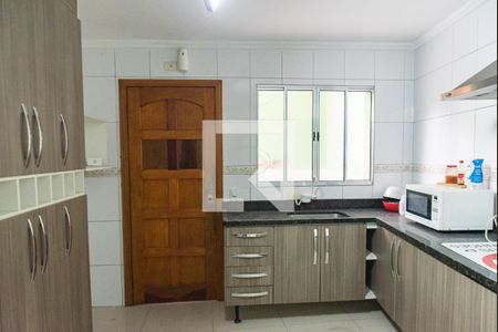 Casa para alugar com 150m², 4 quartos e 8 vagas Casa para alugar com 150m², 4 quartos e 8 vagasCozinha