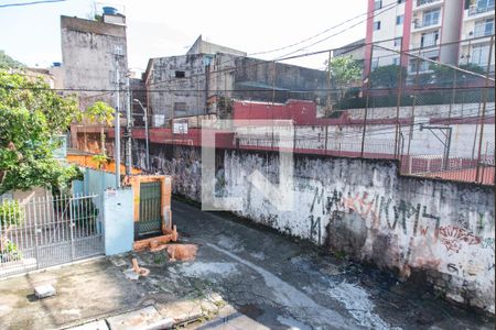 Casa para alugar com 150m², 4 quartos e 8 vagas Casa para alugar com 150m², 4 quartos e 8 vagasVista da varanda