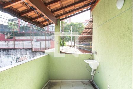 Casa para alugar com 150m², 4 quartos e 8 vagas Casa para alugar com 150m², 4 quartos e 8 vagasVaranda