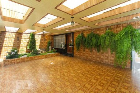 Casa à venda com 300m², 3 quartos e 3 vagas Casa à venda com 300m², 3 quartos e 3 vagasGaragem