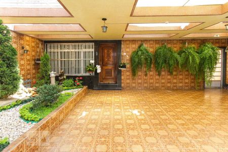 Casa à venda com 300m², 3 quartos e 3 vagas Casa à venda com 300m², 3 quartos e 3 vagasGaragem