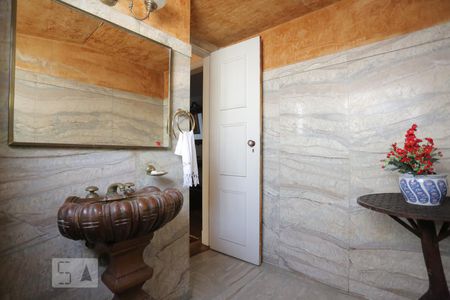 Apartamento à venda com 360m², 4 quartos e 2 vagasLavabo