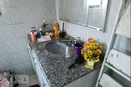 Casa à venda com 291m², 5 quartos e 2 vagas Casa à venda com 291m², 5 quartos e 2 vagasBanheiro 2