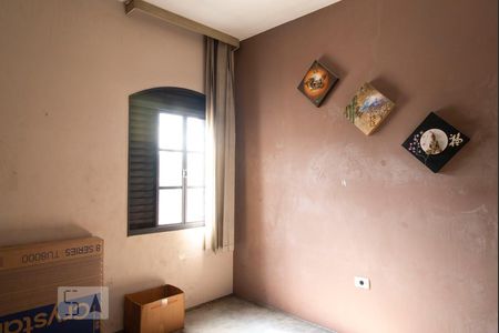 Casa à venda com 291m², 5 quartos e 2 vagas Casa à venda com 291m², 5 quartos e 2 vagasQuarto 3