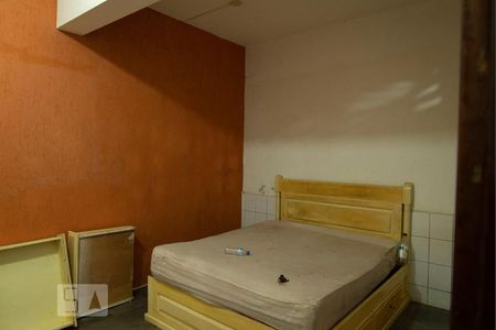 Casa à venda com 291m², 5 quartos e 2 vagas Casa à venda com 291m², 5 quartos e 2 vagasQuarto 2