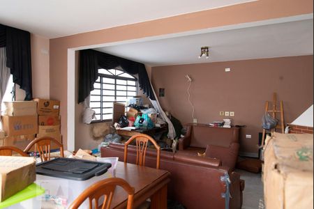 Casa à venda com 291m², 5 quartos e 2 vagas Casa à venda com 291m², 5 quartos e 2 vagasEntrada