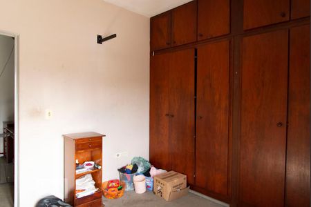 Casa à venda com 291m², 5 quartos e 2 vagas Casa à venda com 291m², 5 quartos e 2 vagasQuarto 3