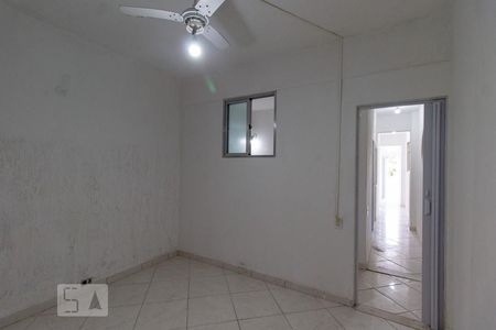 Quarto 1 de apartamento para alugar com 2 quartos, 48m² em Botafogo, Rio de Janeiro