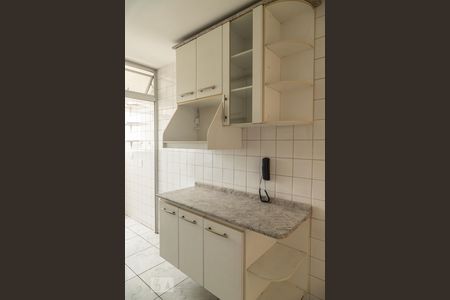 Apartamento à venda com 65m², 2 quartos e 1 vaga Apartamento à venda com 65m², 2 quartos e 1 vagaCozinha
