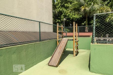 Apartamento à venda com 65m², 2 quartos e 1 vaga Apartamento à venda com 65m², 2 quartos e 1 vagaÁrea Comum - Playground
