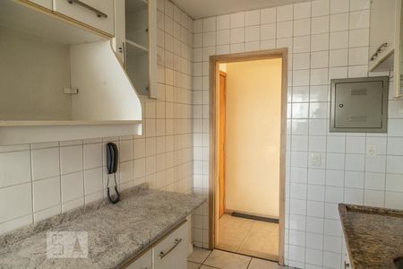 Apartamento à venda com 65m², 2 quartos e 1 vaga Apartamento à venda com 65m², 2 quartos e 1 vagaCozinha