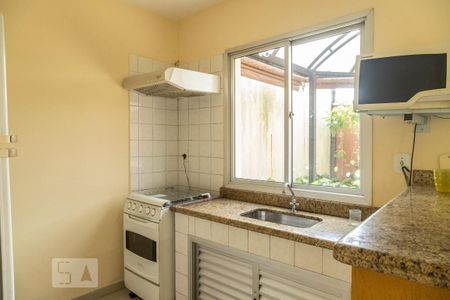 Apartamento à venda com 65m², 2 quartos e 1 vaga Apartamento à venda com 65m², 2 quartos e 1 vagaÁrea comum - Salão de festas
