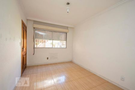 Sala  de apartamento para alugar com 1 quarto, 47m² em Jardim Itu Sabará, Porto Alegre