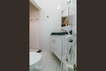 Casa de condomínio para alugar com 100m², 2 quartos e sem vagaBanheiro