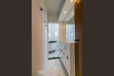 Casa de condomínio para alugar com 100m², 2 quartos e sem vagaBanheiro