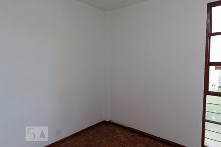 Quarto 1 de apartamento para alugar com 3 quartos, 95m² em Estrela Dalva, Belo Horizonte
