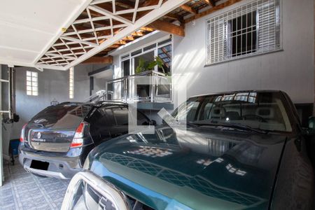 Casa à venda com 230m², 3 quartos e 3 vagasGaragem