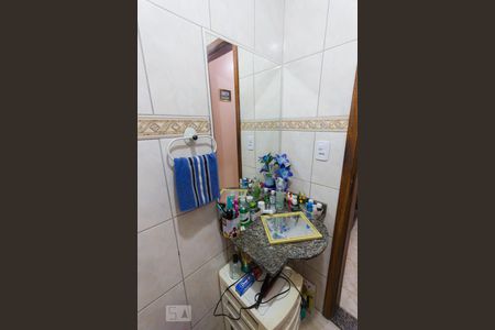 Lavabo (1º andar) de casa à venda com 4 quartos, 196m² em Curicica, Rio de Janeiro