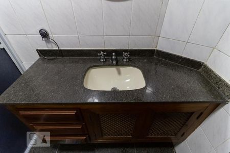 Apartamento à venda com 52m², 1 quarto e sem vagaBanheiro