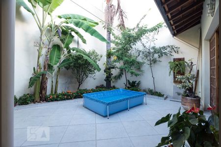 Casa à venda com 230m², 3 quartos e 3 vagasÁrea Comum