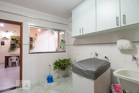 Casa à venda com 230m², 3 quartos e 3 vagasLavanderia