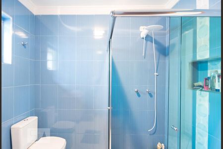 Casa à venda com 230m², 3 quartos e 3 vagasBanheiro da Suíte