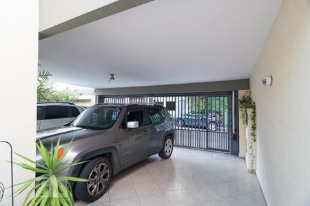 Casa à venda com 230m², 3 quartos e 3 vagasGaragem