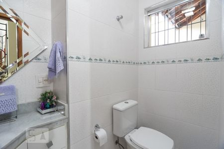 Casa à venda com 230m², 3 quartos e 3 vagasLavabo