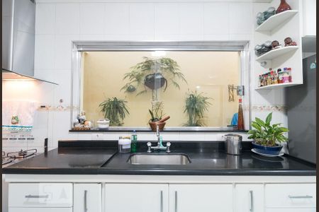 Casa à venda com 230m², 3 quartos e 3 vagasCozinha