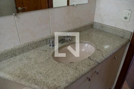 Apartamento à venda com 160m², 3 quartos e 3 vagasBanheiro