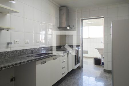 Apartamento à venda com 160m², 3 quartos e 3 vagasCozinha