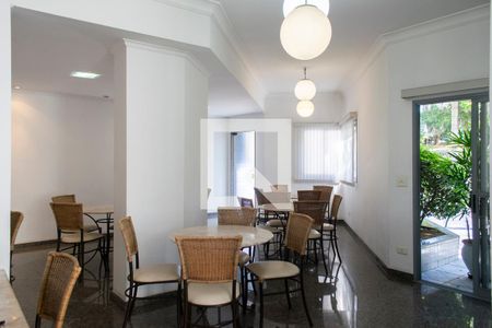 Apartamento à venda com 160m², 3 quartos e 3 vagasÁrea comum - Salão de festas