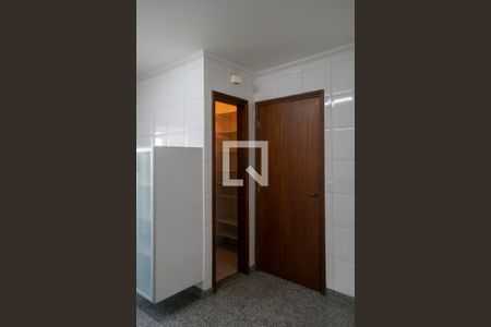 Apartamento à venda com 160m², 3 quartos e 3 vagasCozinha