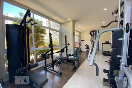 Apartamento para alugar com 72m², 2 quartos e 2 vagasÁrea comum - Academia