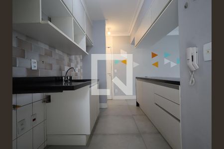 Apartamento para alugar com 72m², 2 quartos e 2 vagasCozinha