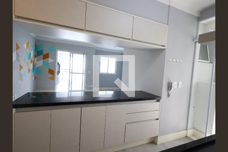 Apartamento para alugar com 72m², 2 quartos e 2 vagasCozinha
