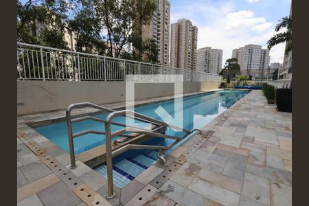 Apartamento para alugar com 72m², 2 quartos e 2 vagasÁrea comum - Piscina